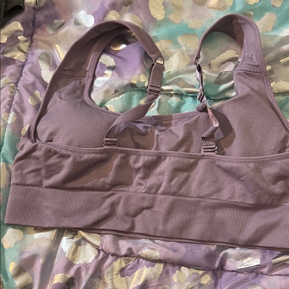 Puma Women's Purple Sports Bra-EUC - Picture 5 of 9